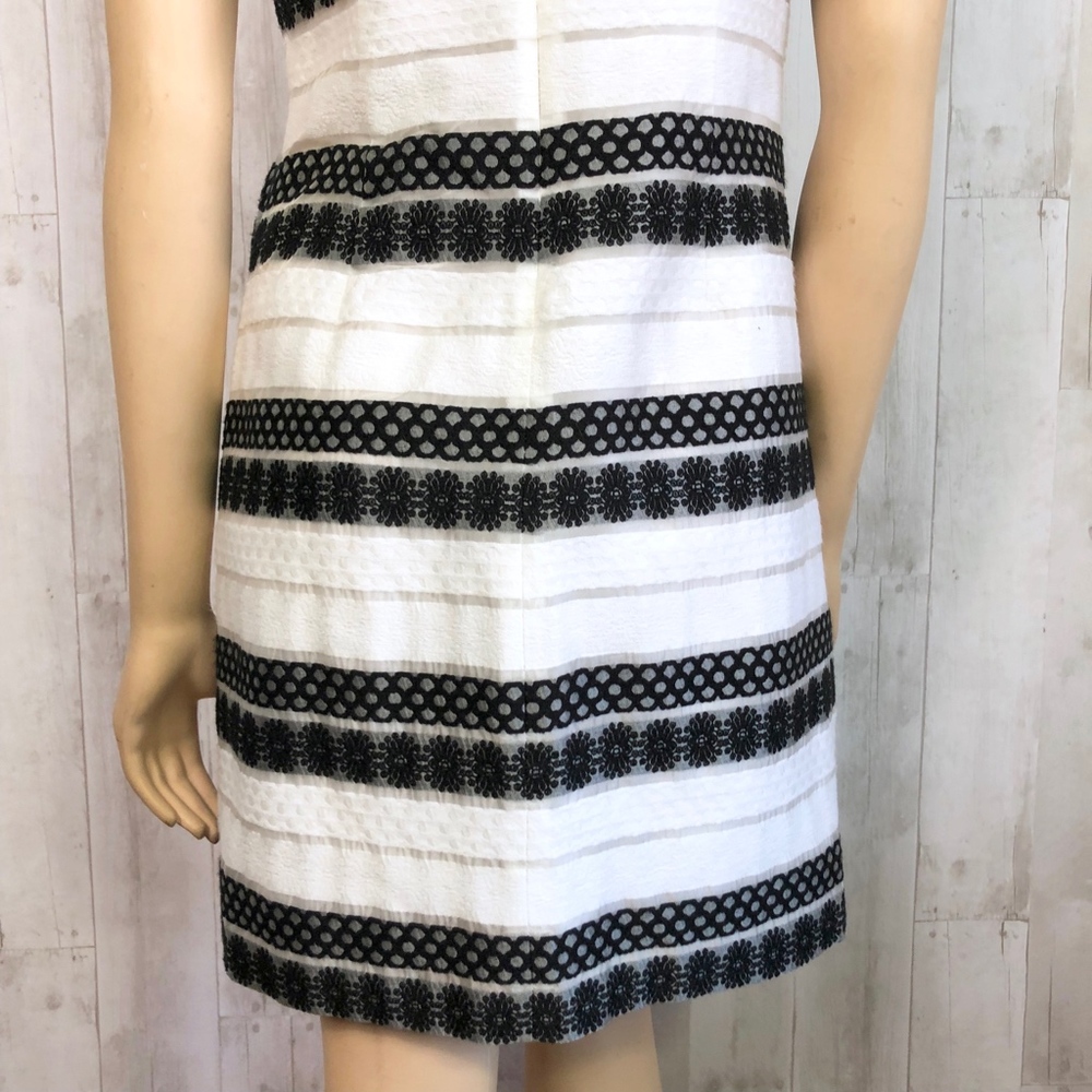Laundry by Shelli Segal Striped Sheath Dress - Picture 7 of 8
